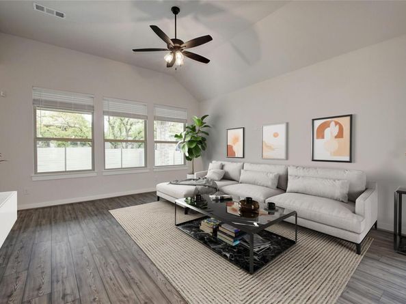 633 Pecan Bottom TRL, Georgetown TX 78628