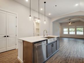 633 Pecan Bottom TRL, Georgetown TX 78628