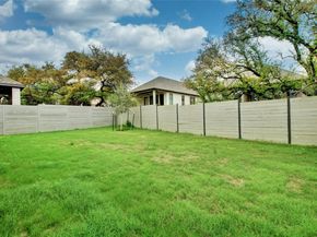 633 Pecan Bottom TRL, Georgetown TX 78628