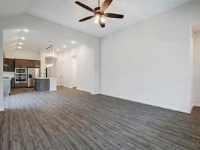 633 Pecan Bottom TRL, Georgetown TX 78628