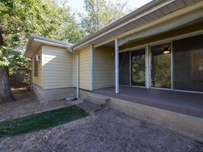 2326 Hartford RD, Austin TX 78703