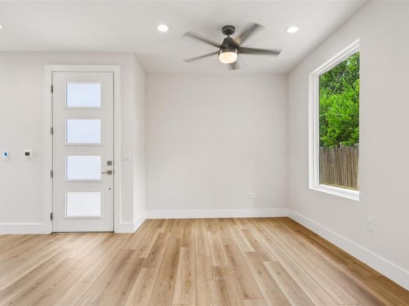 106 W Fawnridge DR 2, Austin TX 78753