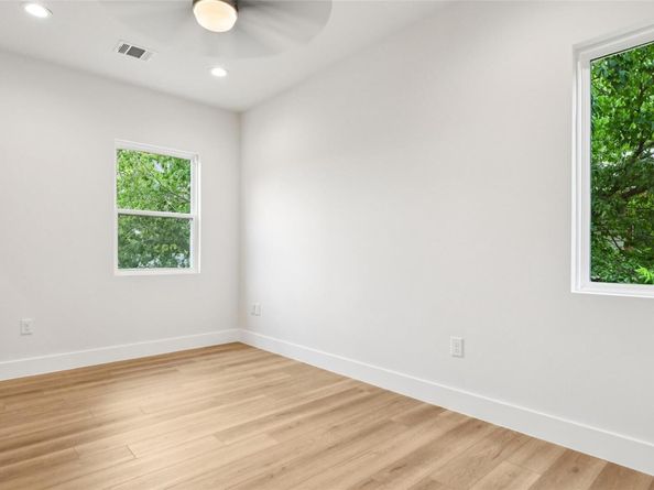 106 W Fawnridge DR 2, Austin TX 78753