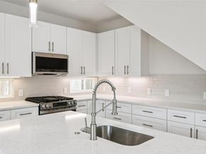 106 W Fawnridge DR 2, Austin TX 78753