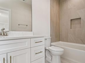 106 W Fawnridge DR 2, Austin TX 78753