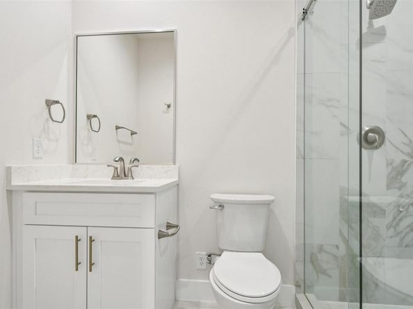 106 W Fawnridge DR 2, Austin TX 78753