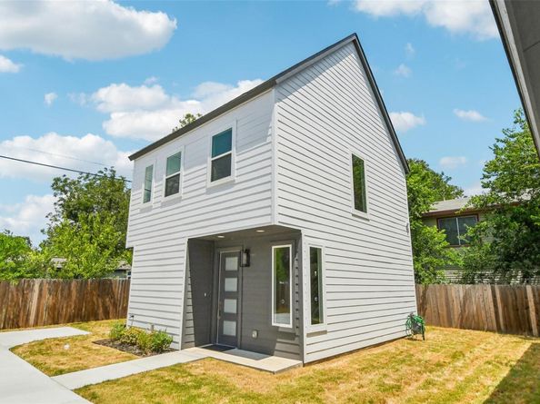 106 W Fawnridge DR 2, Austin TX 78753