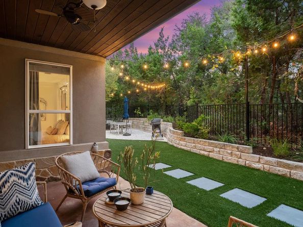 9116 Villa Norte DR, Austin TX 78726