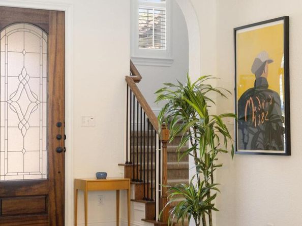 9116 Villa Norte DR, Austin TX 78726