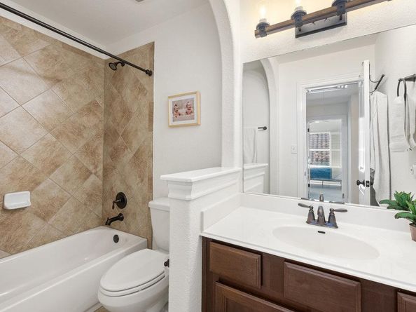 9116 Villa Norte DR, Austin TX 78726