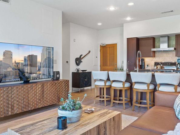 1600 Barton Springs RD 3406, Austin TX 78704