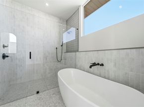 10813 Hermosillo DR 1005, Austin TX 78758