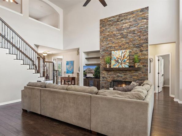 4509 Mont Blanc DR, Bee Cave TX 78738