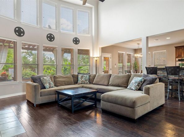 4509 Mont Blanc DR, Bee Cave TX 78738