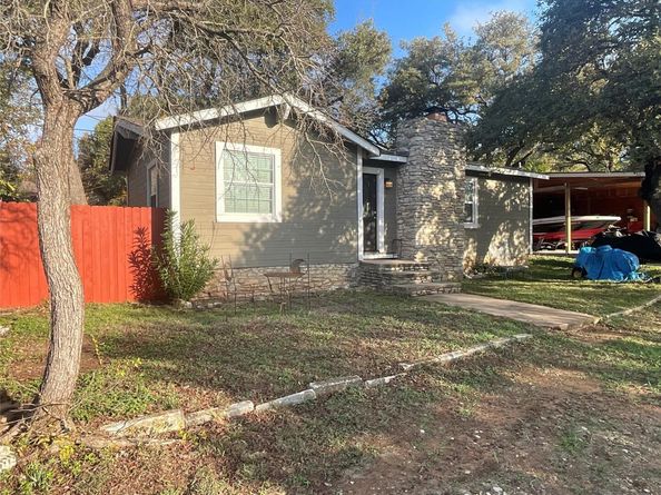 18302 Red Bud LN, Jonestown TX 78645