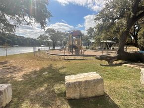 18302 Red Bud LN, Jonestown TX 78645