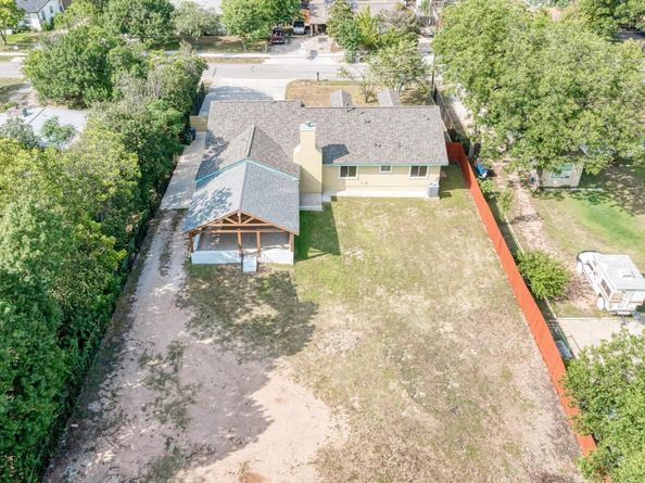 903 N Neans DR, Austin TX 78758