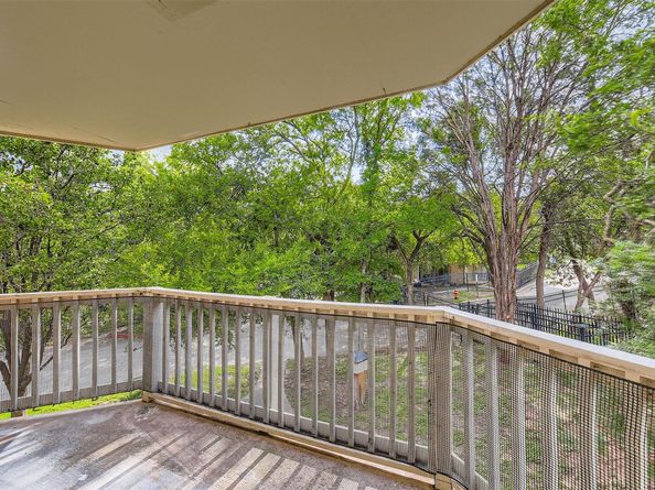 2450 Wickersham LN 712, Austin TX 78741