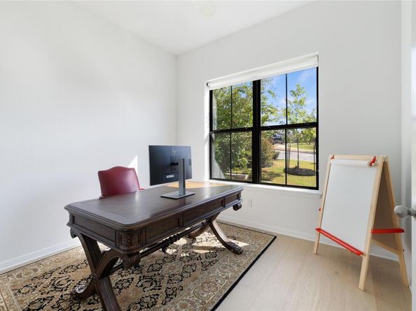 1421 Castalo LN, Leander TX 78641