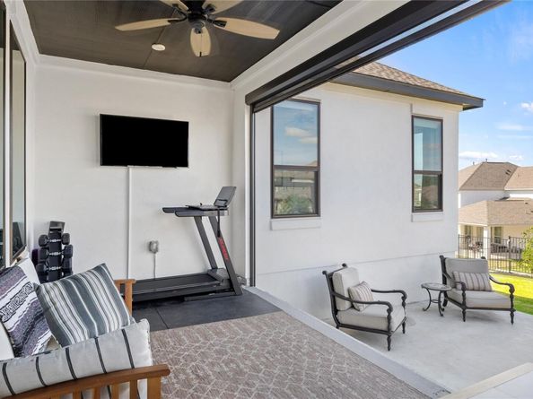 1421 Castalo LN, Leander TX 78641