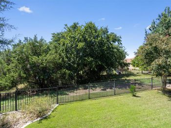207 Apache Mountain LN