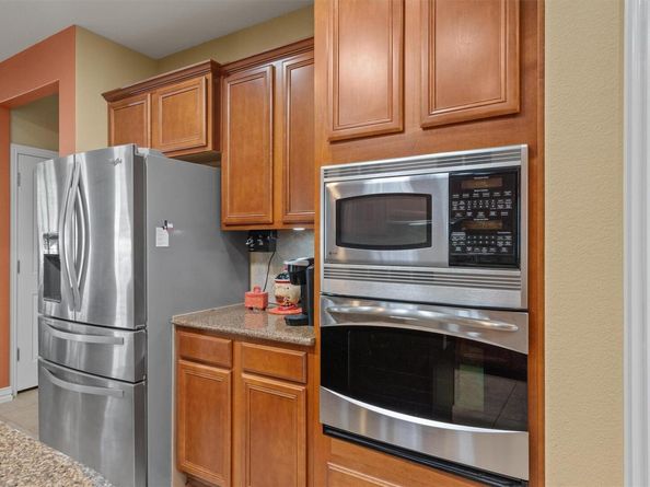 207 Apache Mountain LN, Georgetown TX 78633