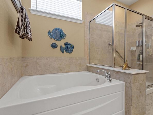207 Apache Mountain LN, Georgetown TX 78633
