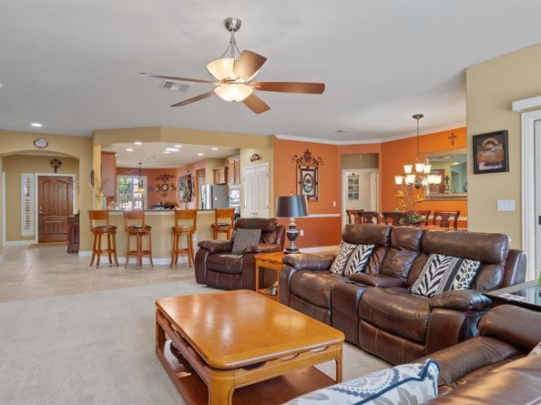 207 Apache Mountain LN, Georgetown TX 78633