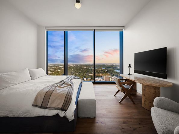 44 East Ave 4502, Austin TX 78701