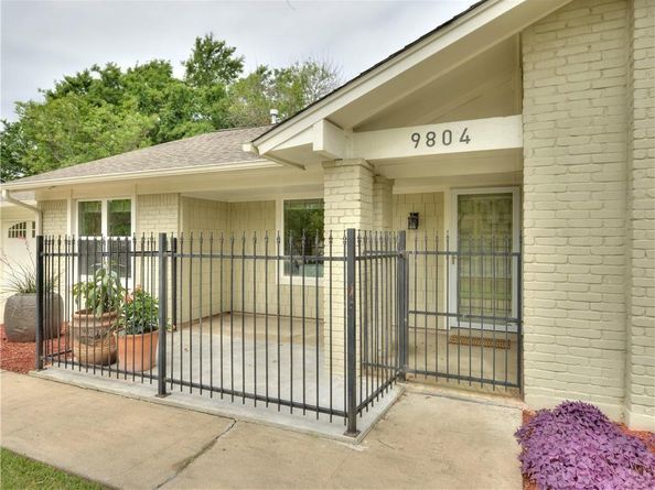 9804 Parkfield DR, Austin TX 78758