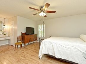 9804 Parkfield DR, Austin TX 78758