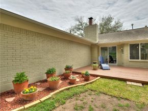 9804 Parkfield DR, Austin TX 78758