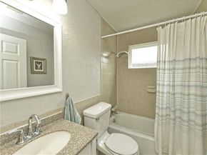 9804 Parkfield DR, Austin TX 78758
