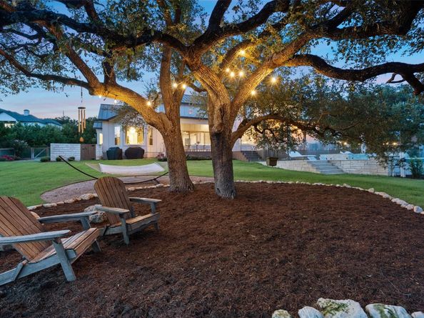 1302 Sparrow LN, Austin TX 78734
