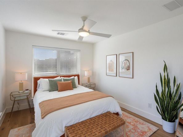 1302 Sparrow LN, Austin TX 78734