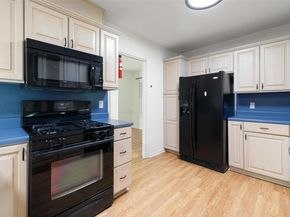 1206 Larkwood DR, Austin TX 78723