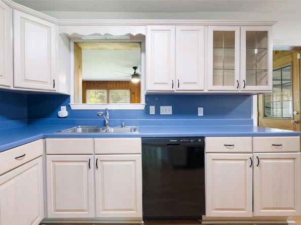 1206 Larkwood DR, Austin TX 78723