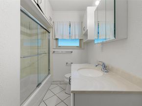 1206 Larkwood DR, Austin TX 78723