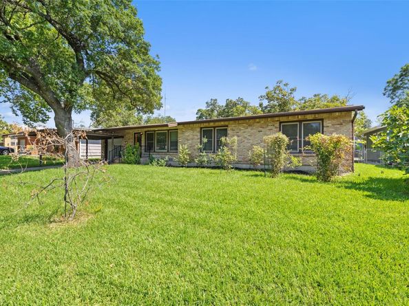 1206 Larkwood DR, Austin TX 78723
