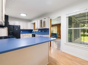 1206 Larkwood DR, Austin TX 78723