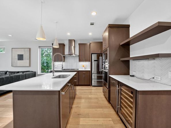 2301 Bluebonnet LN 5, Austin TX 78704