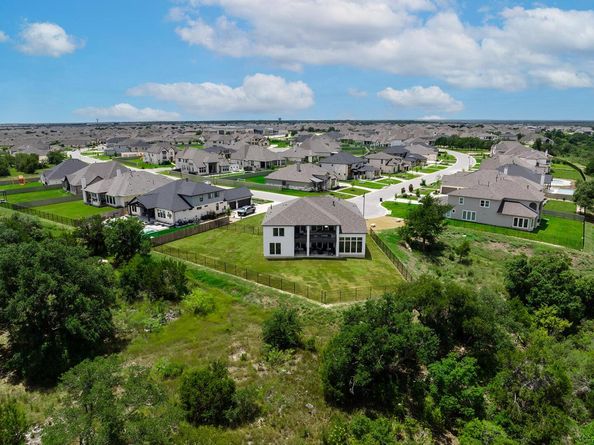 216 Rosetta LOOP, Liberty Hill TX 78642