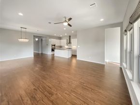 22621 Fountaingrass LN, Lago Vista TX 78645