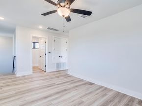 206 E Wonsley DR A, Austin TX 78753