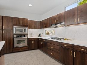 1500 Summit ST 5, Austin TX 78741