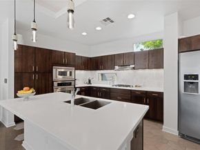 1500 Summit ST 5, Austin TX 78741