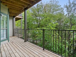 1741 Spyglass DR 1123, Austin TX 78746