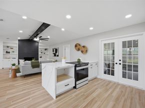 205 Sunshine DR, Georgetown TX 78628