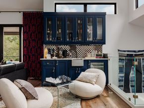 2314 Westoak DR, Austin TX 78704