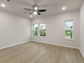 16806 Sonoma Breeze DR, Manor TX 78653